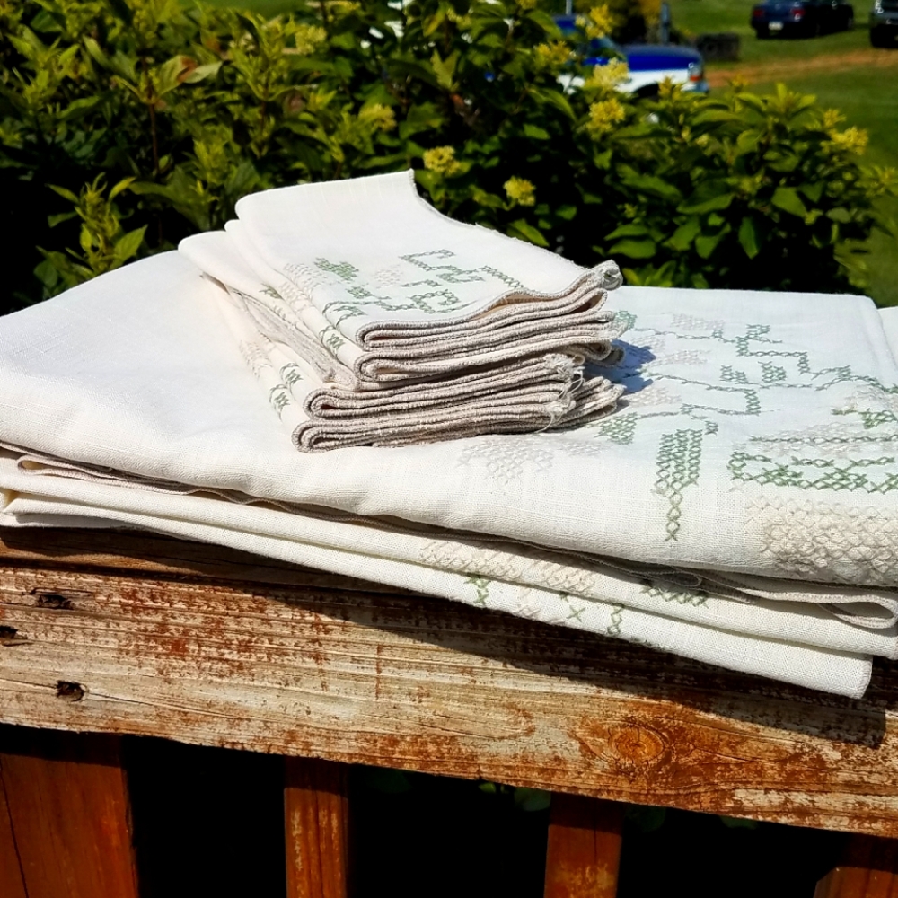 Vintage Hand Embroidered Tablecloth